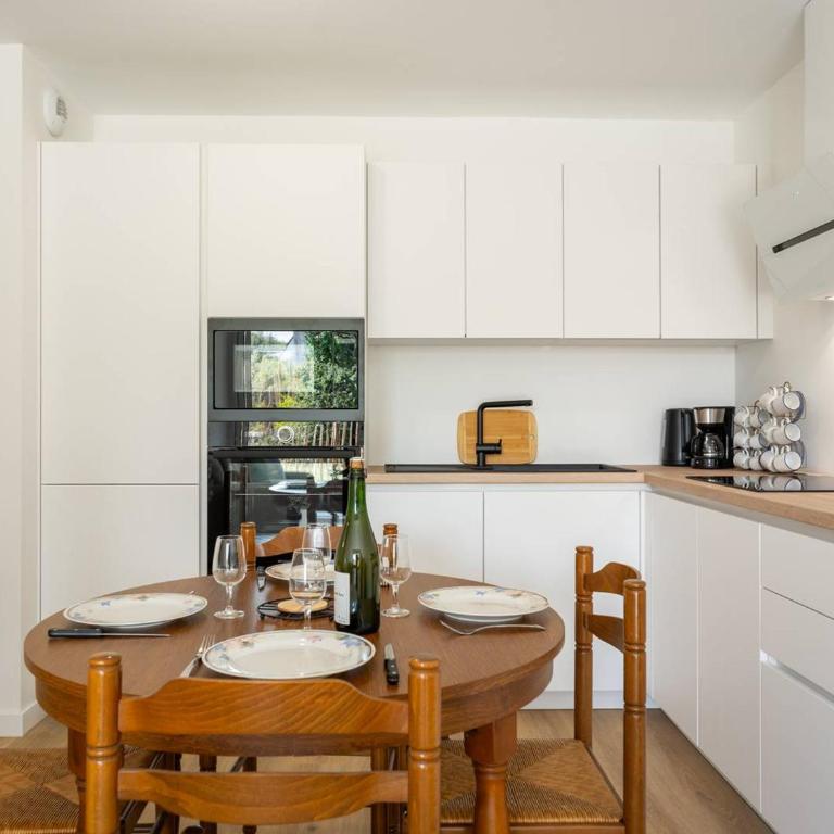 Carnac: Appart 3P 58m² avec terrasse et jardin, 4 pers, parking inclus - FR-1-477-268 - Appartement - 5
