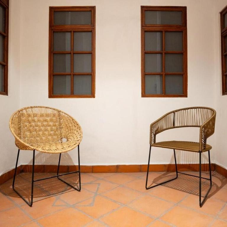 DH3 VIP & Luxurious 2beds APT in Historic Center - One-Bedroom Apartment - 15