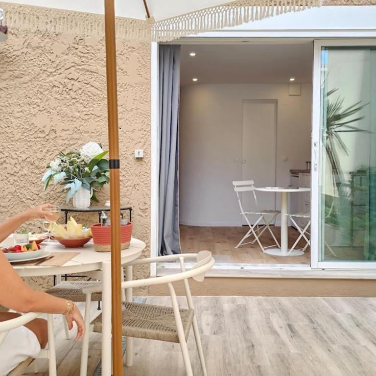 Splendide Studio parking clim terrasse - Deluxe Studio - 17