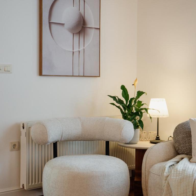 Villa Danigo - Three-Bedroom Superior Apartment - 24