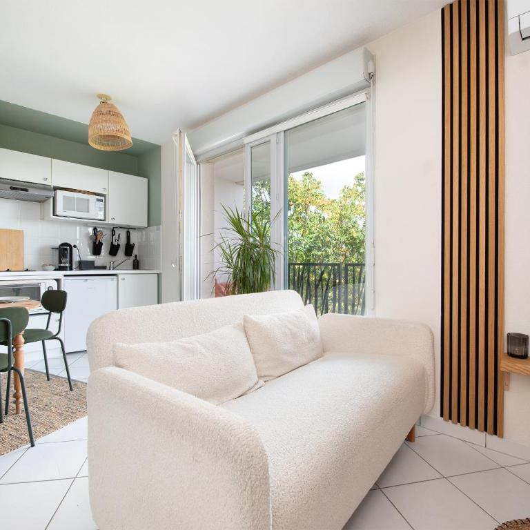 T2 climatisé - AC - Terrasse et parking privé - 5 min Airport & Airbus - Apartment mit 1 Schlafzimmer - 2