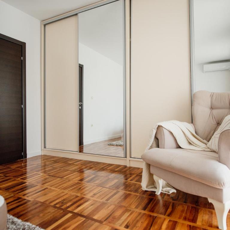 Villa Danigo - Three-Bedroom Superior Apartment - 47
