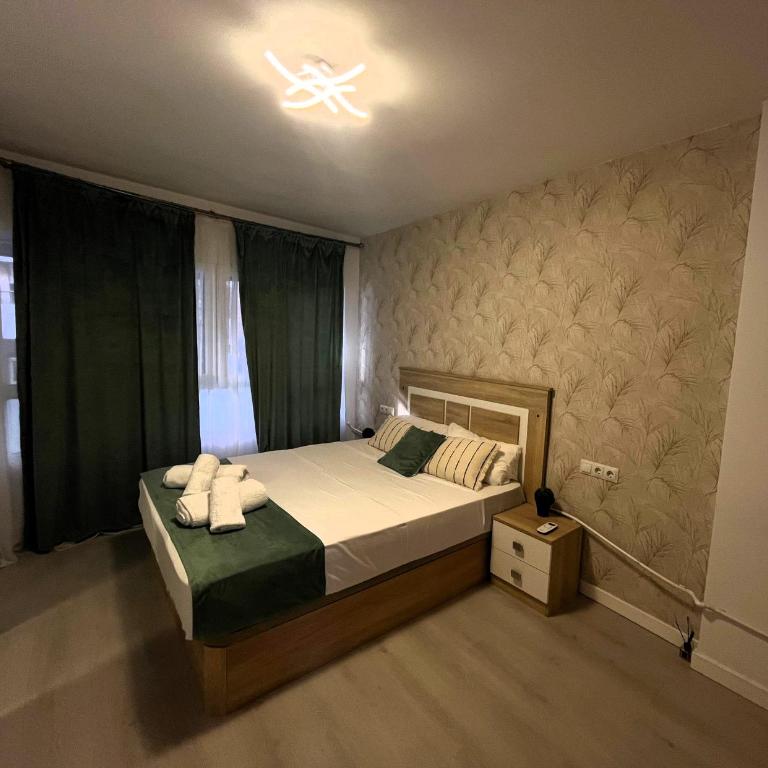 Alicante Central Loft - Three-Bedroom Apartment - 17