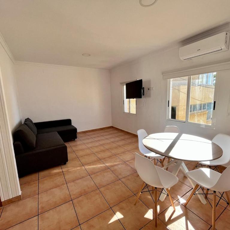 Apartamento primera linea de playa POSIT - Two-Bedroom Apartment - 10