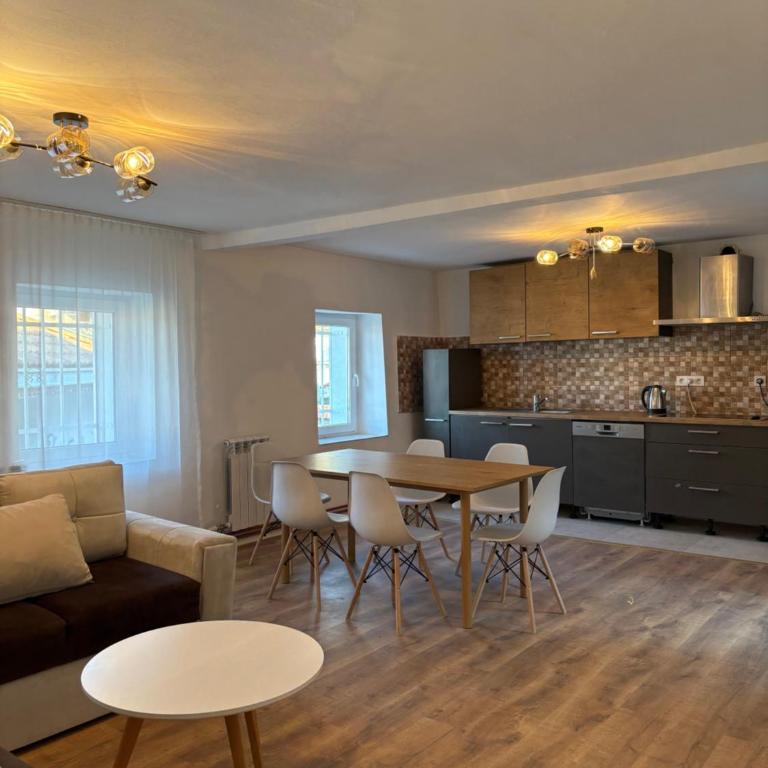 Modern Villa in heart of Sarajevo - Vila sa 2 Spavaće Sobe - 1