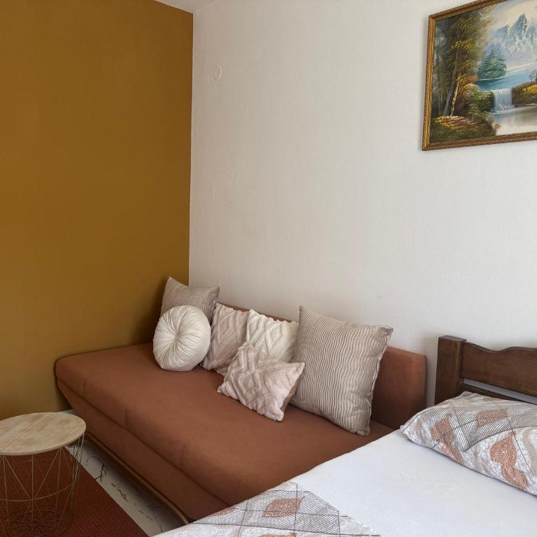 Cobi Apartments - Long Beach - King Room with Balcony - 6