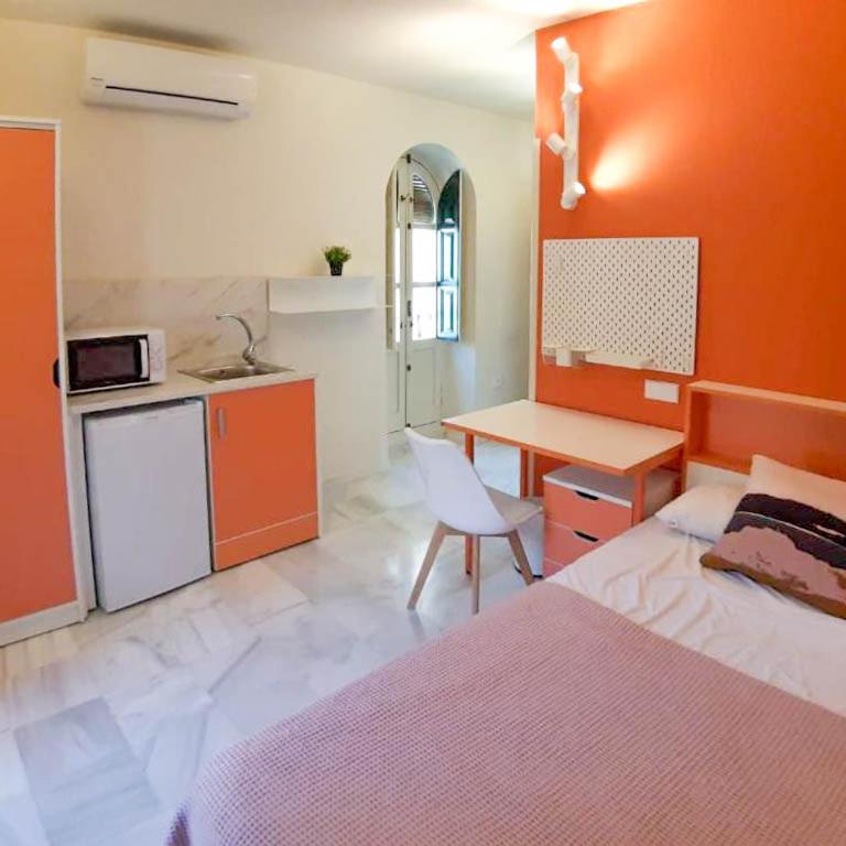 LoopINN Granada - Superior Single Room - 5