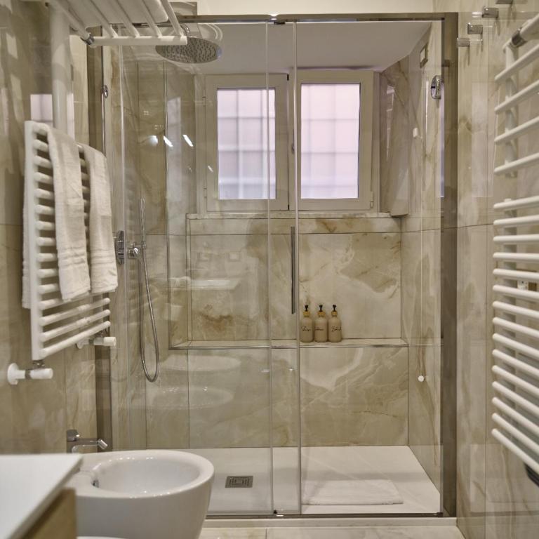 King Vittorio Guest House - Camera Quadrupla Luxury - 7