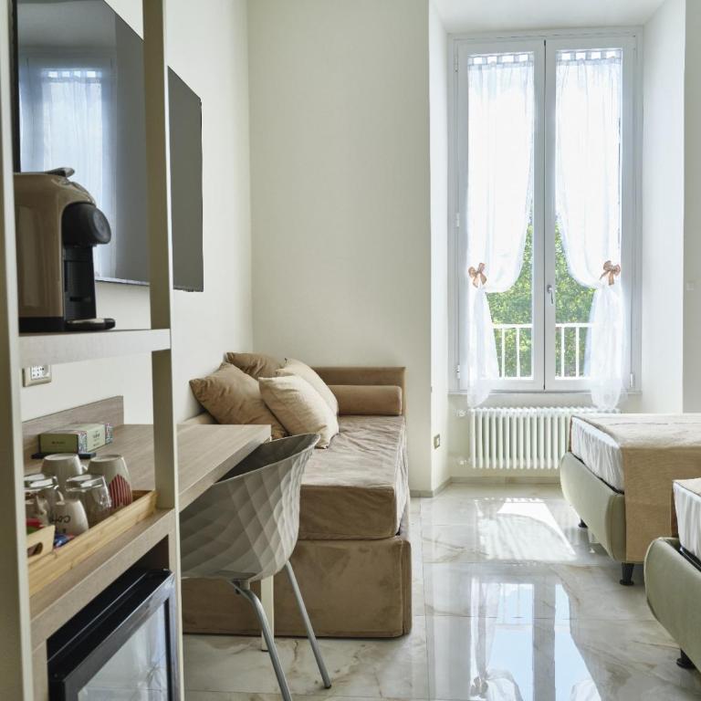King Vittorio Guest House - Camera Tripla Luxury - 12
