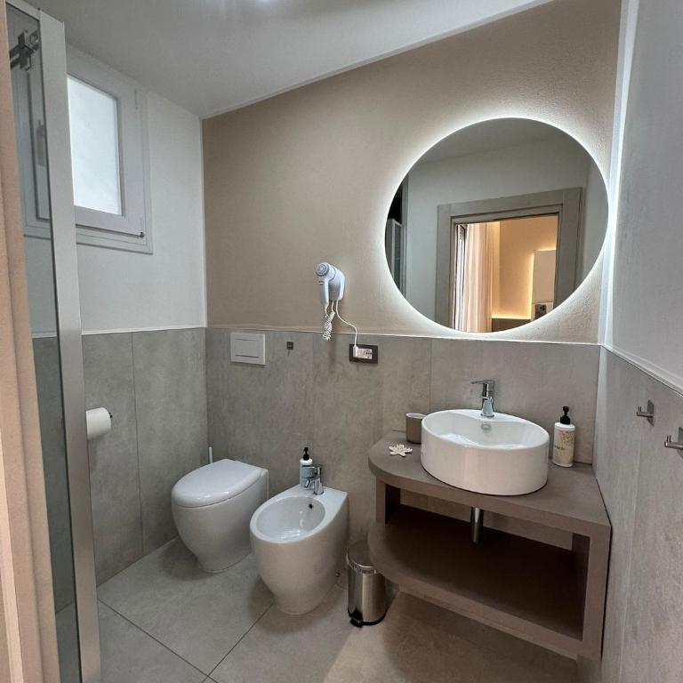 Hotel Cannes - Camera Familiare Superior - 8