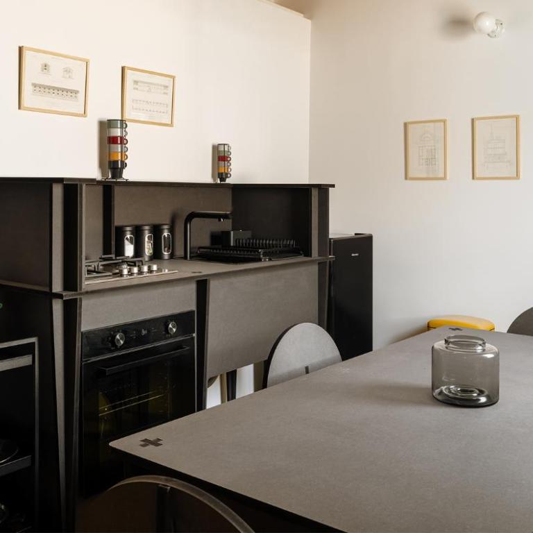 Nuova Pizzofalcone - Appartamento con 2 Camere da Letto e Balcone - 14