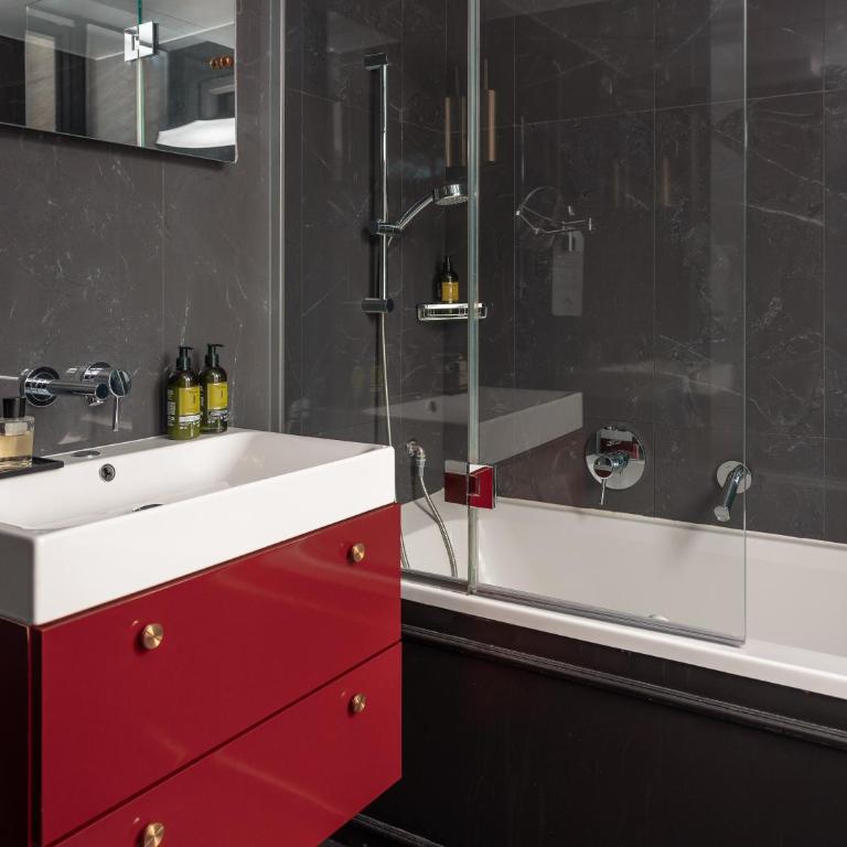 Snob Hotel - Chambre Double Deluxe - 7
