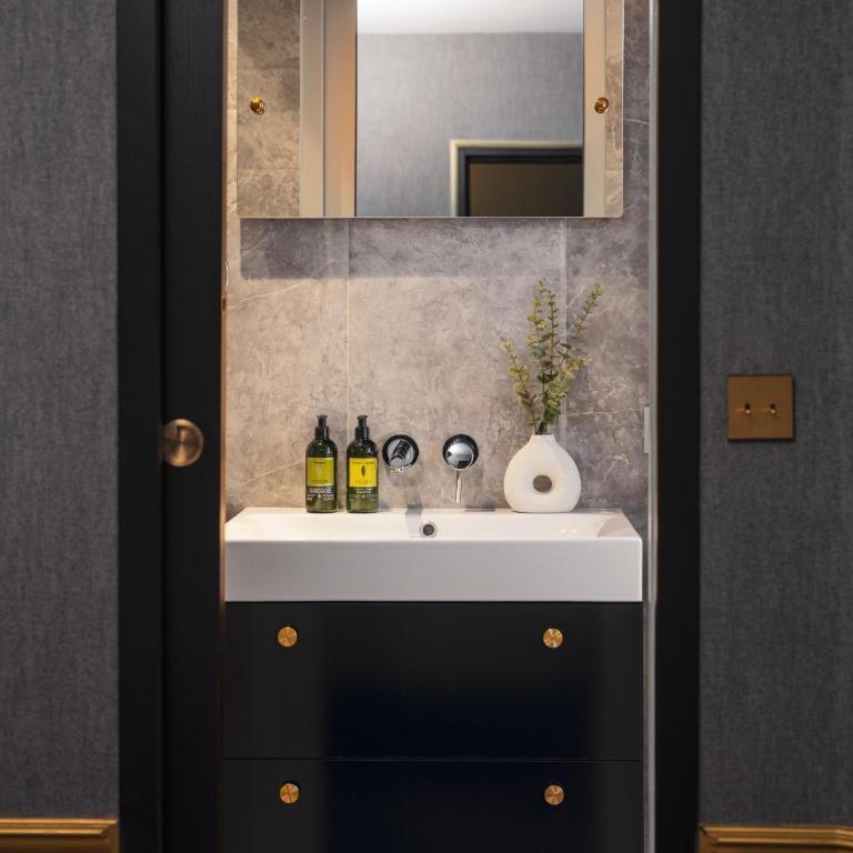Snob Hotel - Chambre Simple - 3