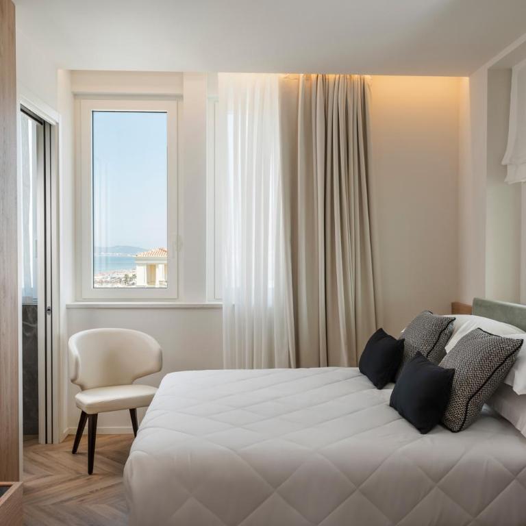Hotel Corallo - Suite with Spa Bath - 12