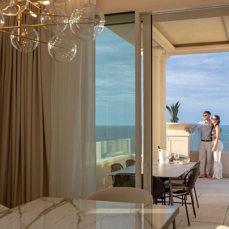 Hotel Corallo - King Suite with Spa Bath - 1
