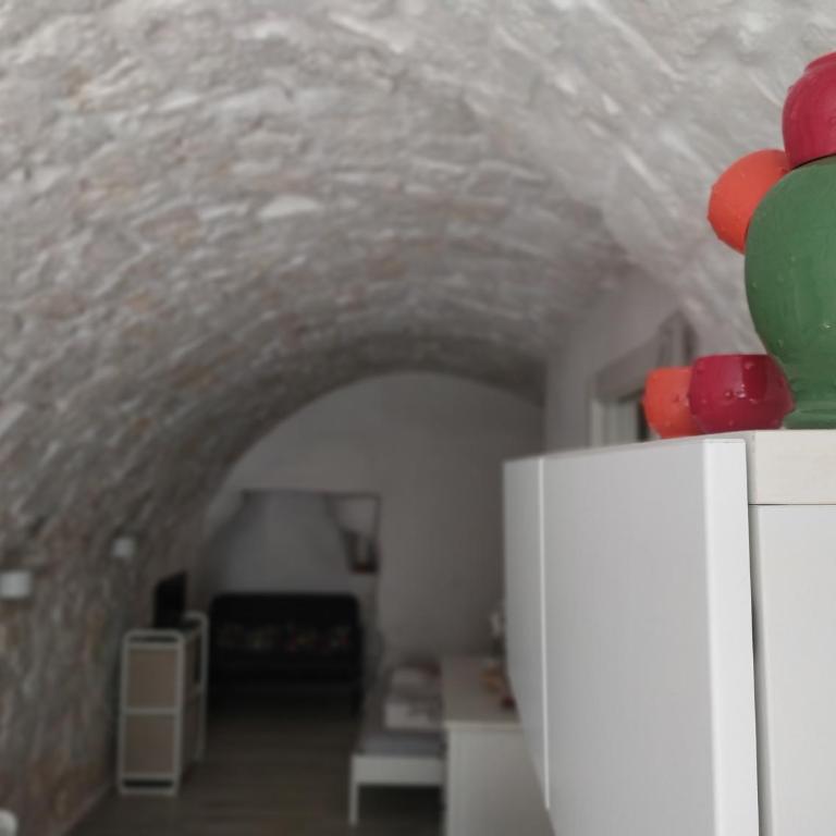 Sotto l'arco - One-Bedroom Apartment - 12