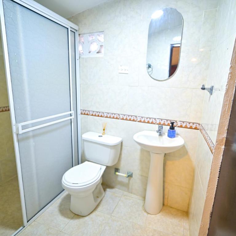 Tu casa en Cartagena-Torices - Double Room with Two Double Beds - 1