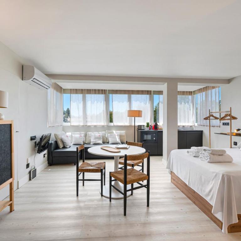 Luminoso loft con piscina en Puerto Banús - Apartamento de 1 dormitorio - 8