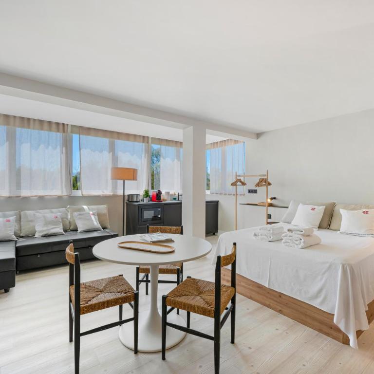 Luminoso loft con piscina en Puerto Banús - Apartamento de 1 dormitorio - 18