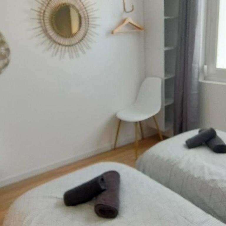 Romantique chic 150m plage patio - Apartment mit 2 Schlafzimmern und Terrasse - 24