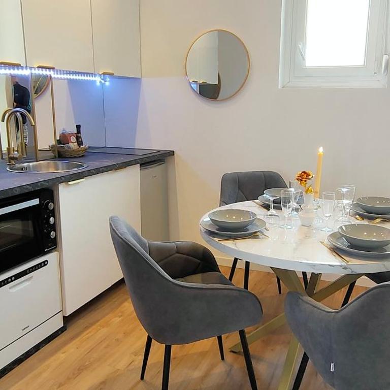 Romantique chic 150m plage patio - Apartment mit 2 Schlafzimmern und Terrasse - 21