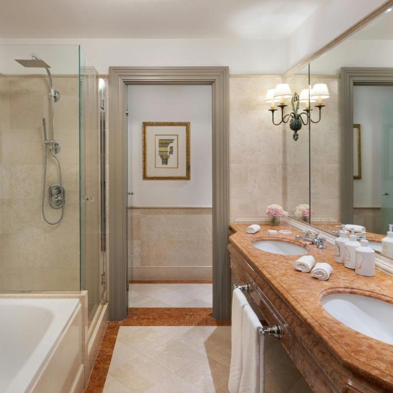 The Excelsior, a Luxury Collection Hotel, Florence - Junior Suite King con Vista Fiume - 5