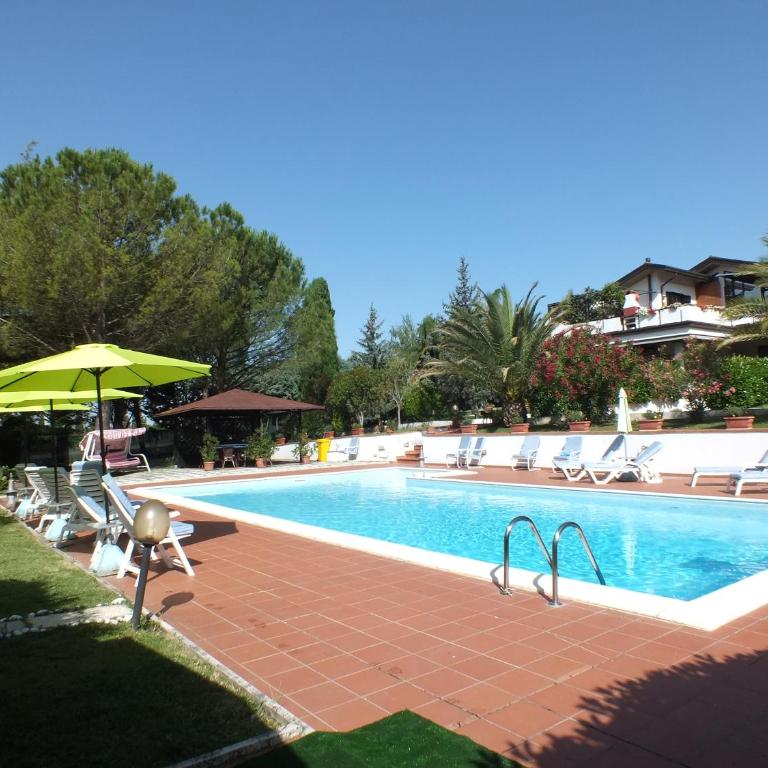 Villa Serena - Appartamento con 2 Camere da Letto - 60