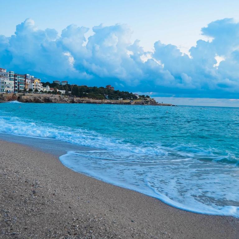 Accommodation Royal Azur - Double Room with Balcony and Sea View - 11