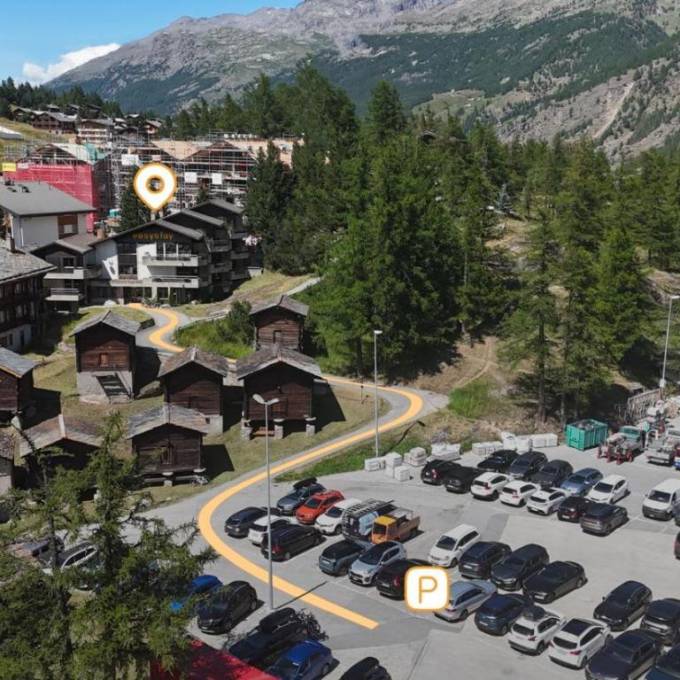Central suite to stay for two experience SaasFee - Suite - 17