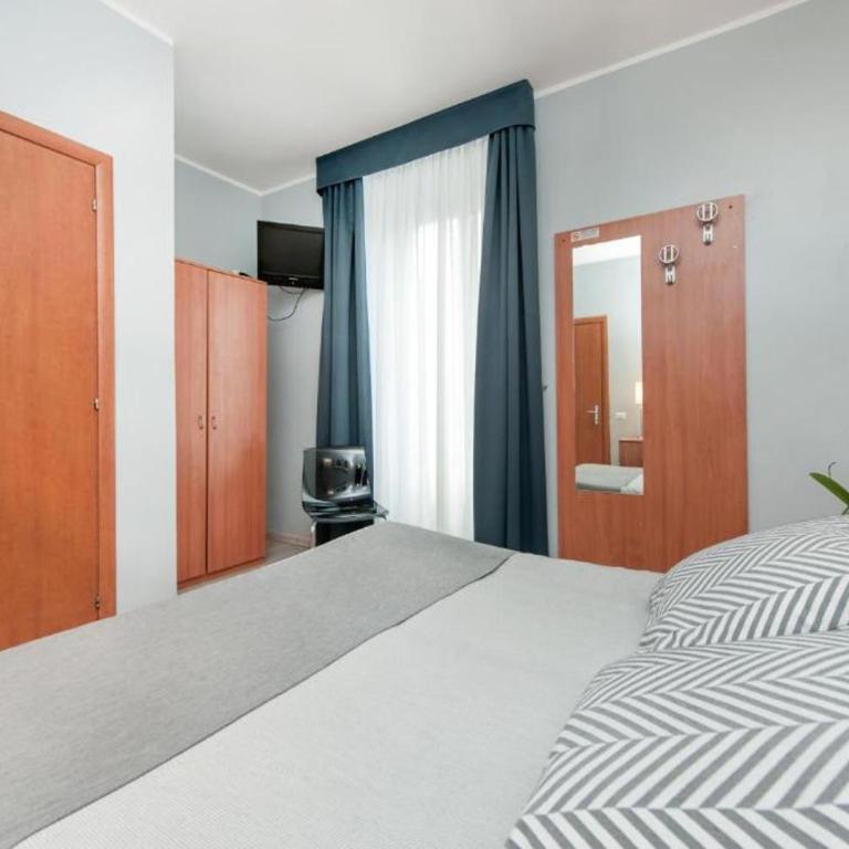 Hotel Reyes - Habitación Doble Estándar - 1