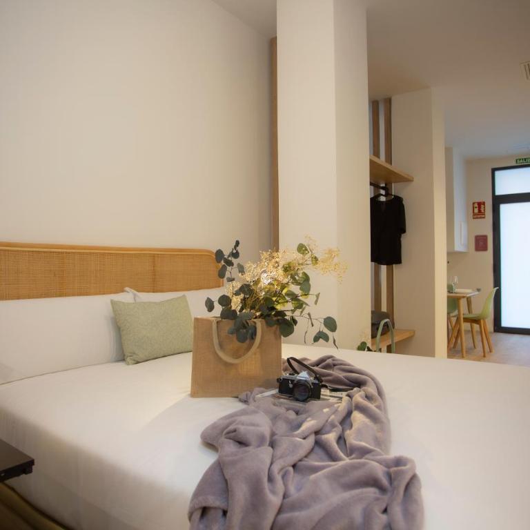 Nomad Haux Mestalla Apartments - Studio - 24