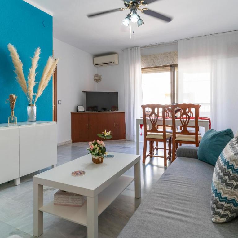 2 Bedroom Cozy Apartment In Almuñecar - Apartamento de 2 dormitorios - 5