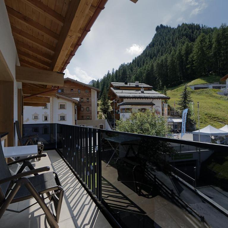 Panorama Samnaun - Doppelzimmer mit Balkon - 3