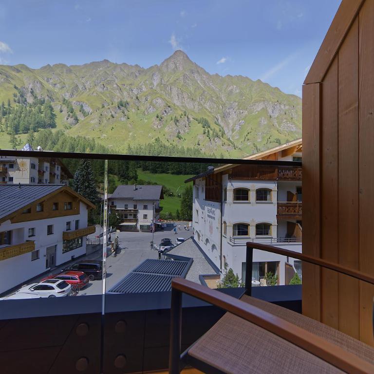 Panorama Samnaun - Superior Doppelzimmer - 6
