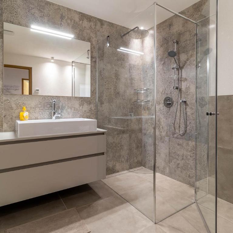 Proventus Apartments - Appartamento con 2 Camere da Letto e con Vista Montagna - 34