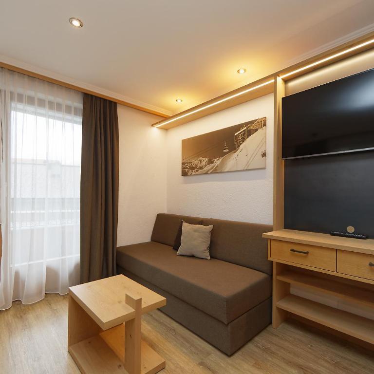 Panorama Samnaun - Deluxe Doppelzimmer mit Balkon - 4