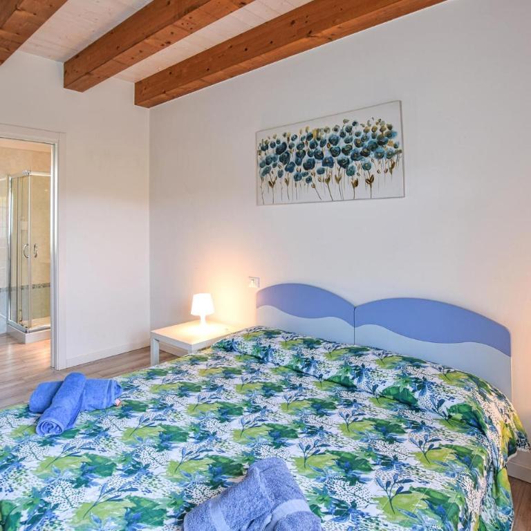 Accogliente Casa A Udine Con Wifi - Casa Vacanza con 5 Camere da Letto - 6