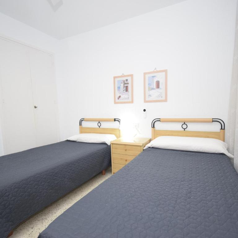 FLECHA - Fincas Arena - Apartamento de 3 dormitorios con balcón - 15