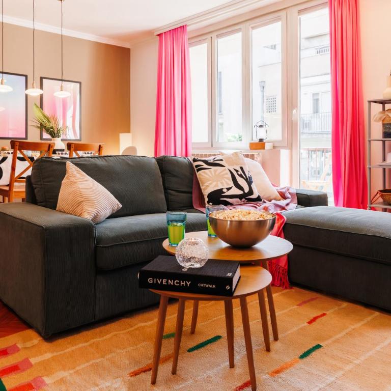 Sunwave with Terrace 280 Mbps Old Town Renovated - Three-Bedroom Premium Apartment with Balcony - 1