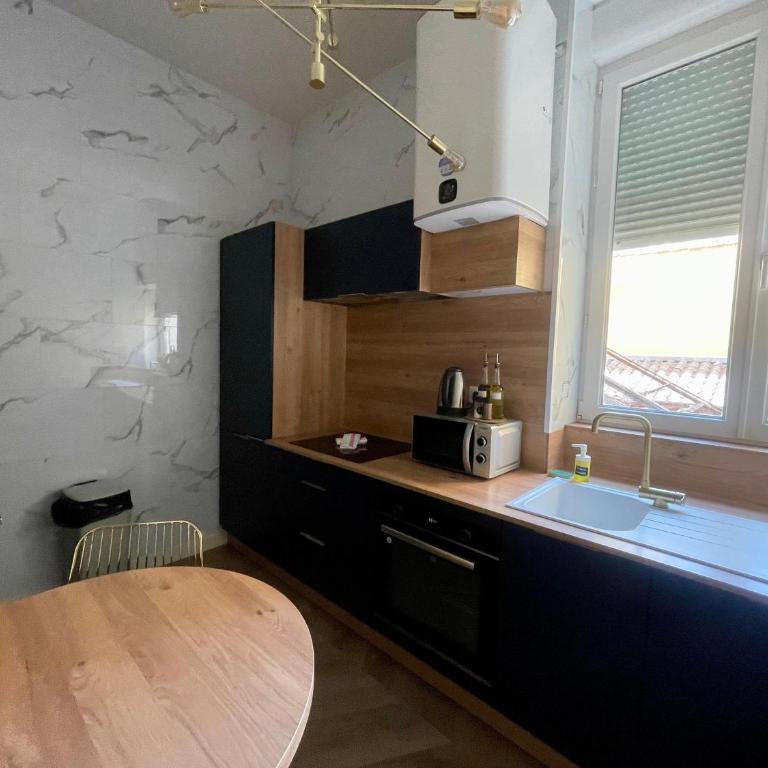 ''Le Général'' Superbe appartement Haussmanien climatisé en coeur de ville - Apartment mit 2 Schlafzimmern - 12