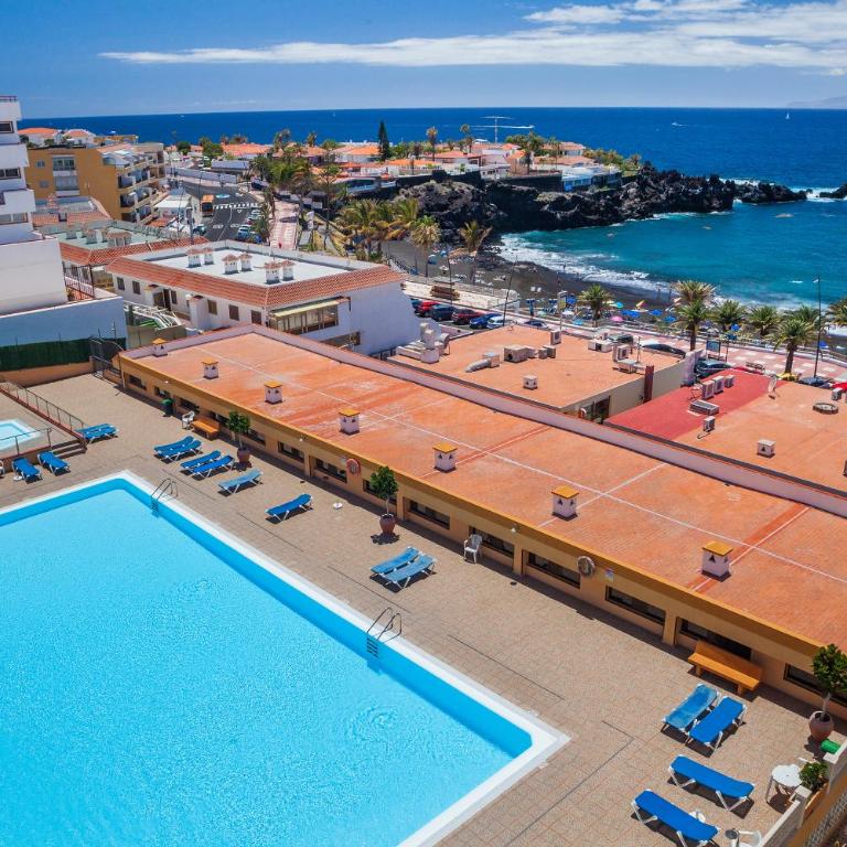 Muy Seguro - Great view for Playa de la Arena - Two-Bedroom Apartment - 28