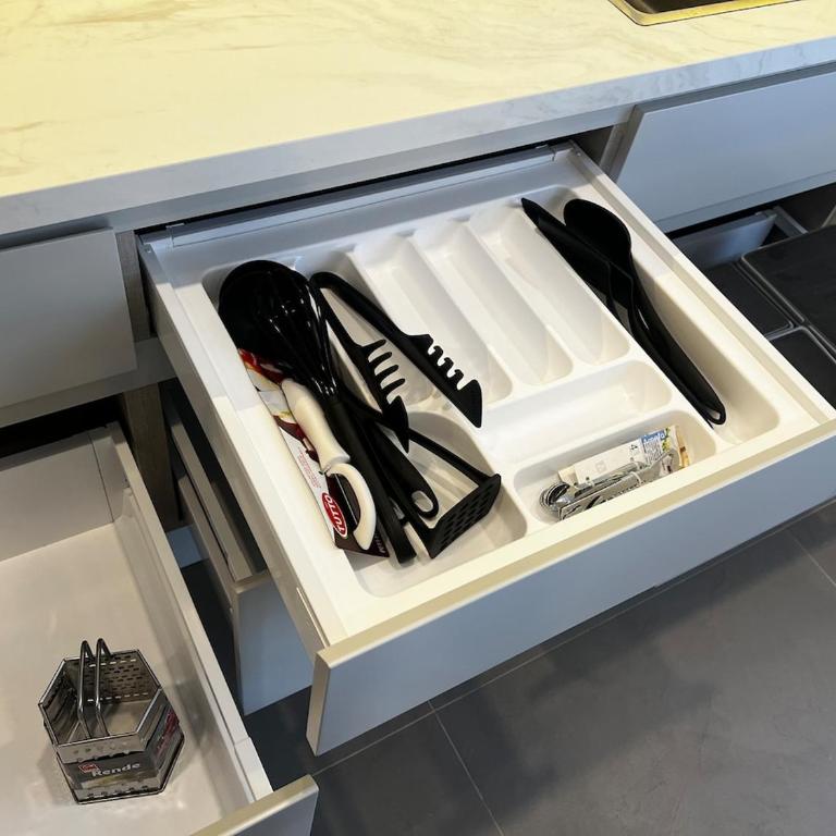 Stylish 4BR Villa with Pool near Porto Novi - Villa with Sea View - 29