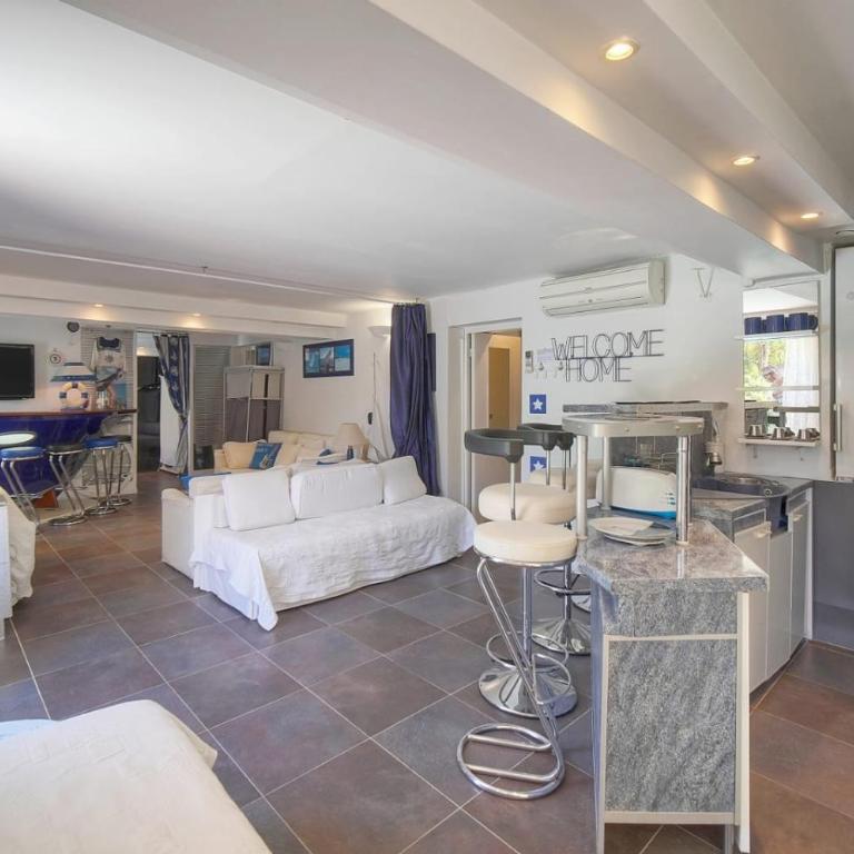 FRGK 'Luxury Villa Mevania Antibes Heated Pool, Spa & Ultra-Fast Wi-Fi' - Villa with Private Pool - 14