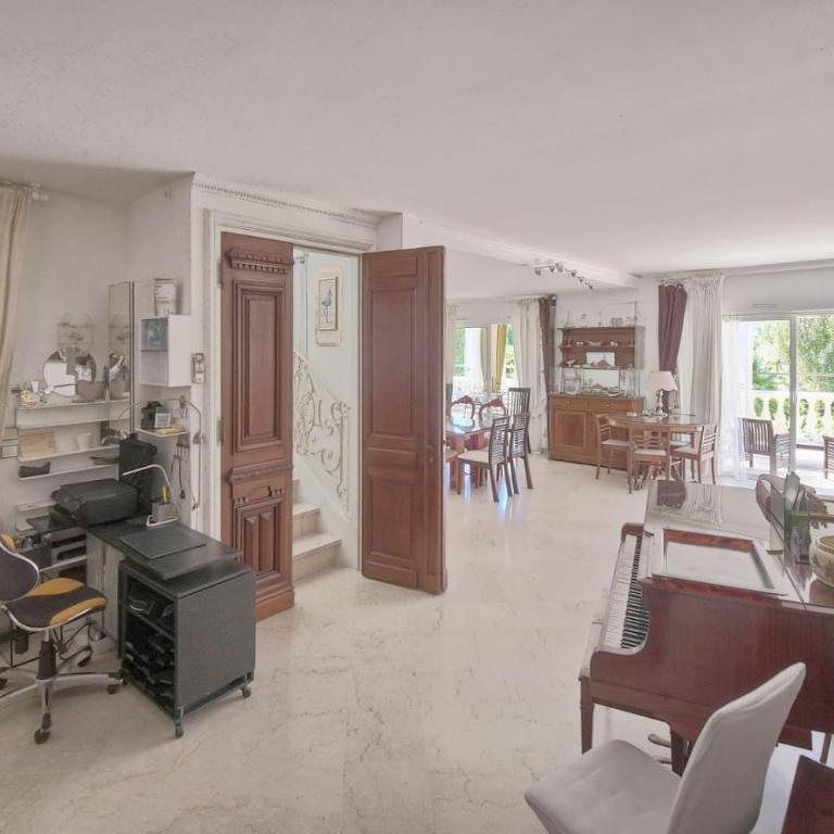 FRGK 'Luxury Villa Mevania Antibes Heated Pool, Spa & Ultra-Fast Wi-Fi' - Villa with Private Pool - 36
