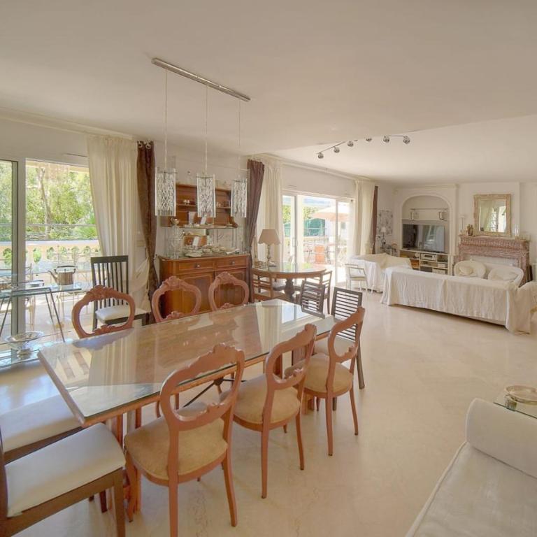 FRGK 'Luxury Villa Mevania Antibes Heated Pool, Spa & Ultra-Fast Wi-Fi' - Villa with Private Pool - 78