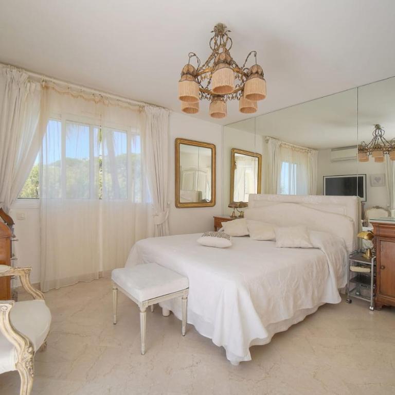 FRGK 'Luxury Villa Mevania Antibes Heated Pool, Spa & Ultra-Fast Wi-Fi' - Villa with Private Pool - 82