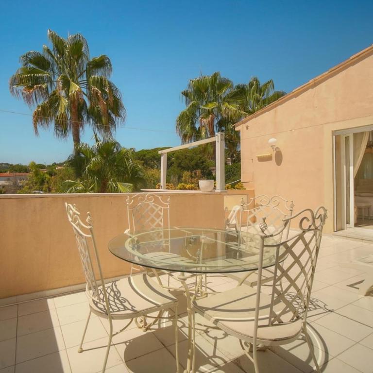 FRGK 'Luxury Villa Mevania Antibes Heated Pool, Spa & Ultra-Fast Wi-Fi' - Villa with Private Pool - 84
