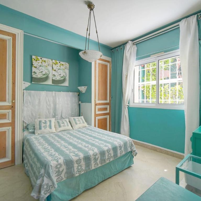 FRGK 'Luxury Villa Mevania Antibes Heated Pool, Spa & Ultra-Fast Wi-Fi' - Villa with Private Pool - 95