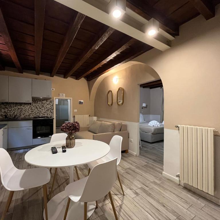 Piccolo Rifugio in Santa Croce - Appartamento con 1 Camera da Letto - 3