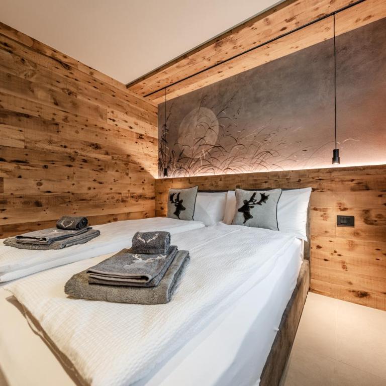 ALPEDOR Mountain Suites - Appartamento con 2 Camere da Letto e Vista Giardino - 11